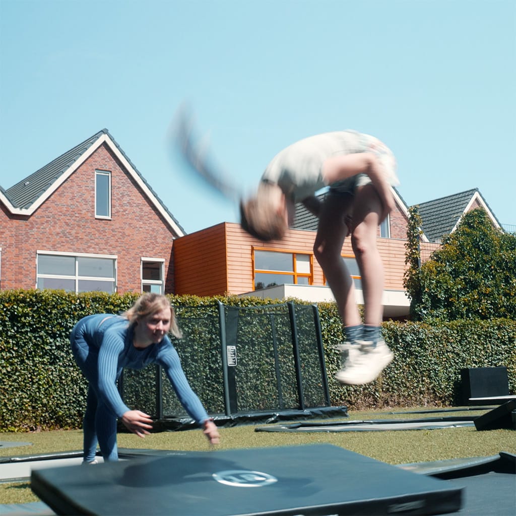 landing mat 2