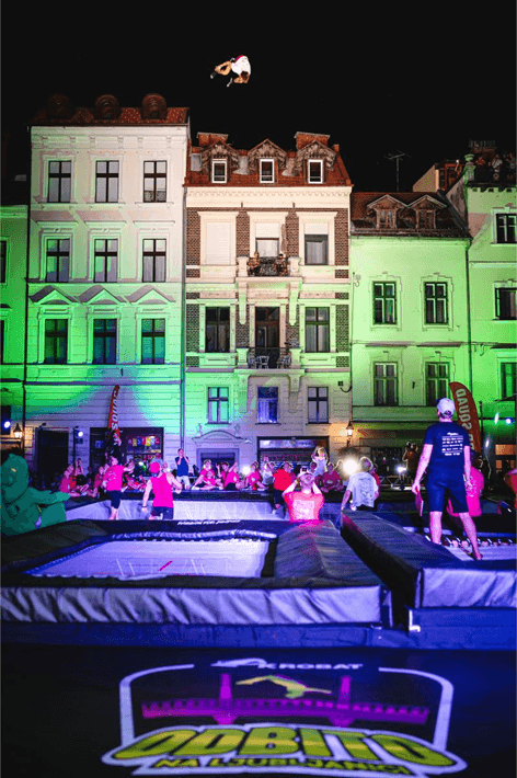 AKROBAT Bridge Bounce: Beste Trampoline Ter Wereld 4 image 3