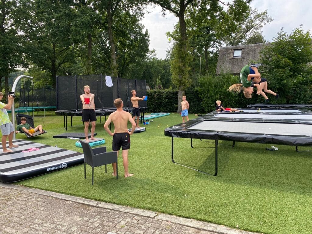 Timo Miede bij 12SPRINGS trampolines