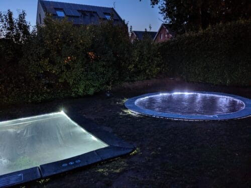 12SPRINGS Trampoline Lighting Set